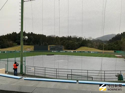 經典賽直擊／中華隊熱身賽恐不樂觀！宮崎天氣不佳、球場開始降雨