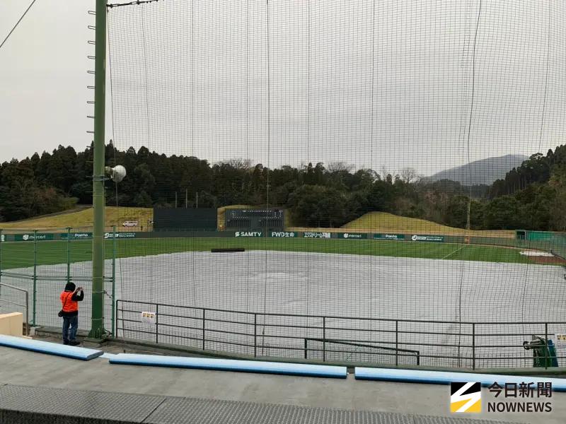 經典賽直擊／中華隊熱身賽恐不樂觀！宮崎天氣不佳、球場開始降雨