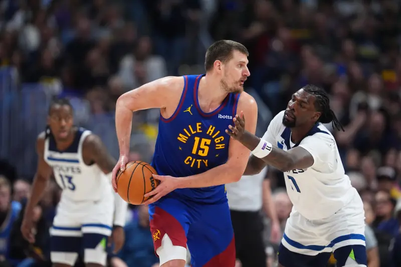 ▲丹佛金塊隊於今（2）日在主場以108：117不敵明尼蘇達灰狼隊，明星中鋒約基奇（Nikola Jokic）全場空砍35分13籃板9助攻無用。（圖／美聯社／達志影像）