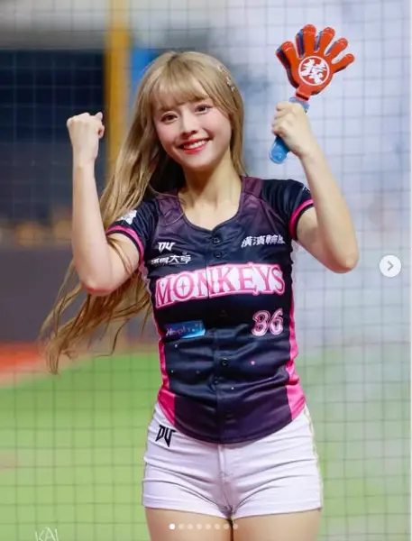 ▲禹菡（如圖）感嘆身為啦啦隊「年齡是唯一不可逆因子」。（圖／禹菡IG @0707yuhan）