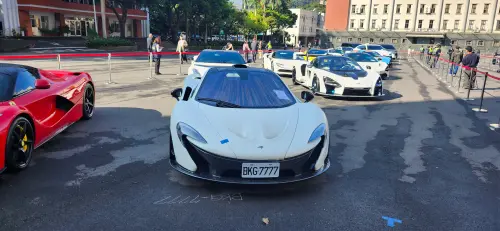 ▲「四大神獸」之一的McLaren P1起標價6400萬元，因無人出價流標收場。（圖／記者吳翊緁攝）