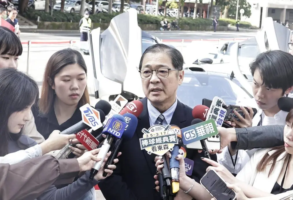 ▲法務部部長鄭銘謙受訪。（圖／記者吳翊緁攝）