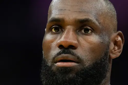 NBA／湖人隊媒曝內幕！詹皇若成自由球員　柯瑞、格林將全力招募