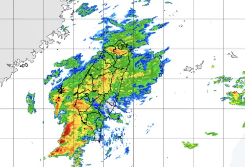 國家警報響！氣象署：台南大雷雨警戒　新北等15縣市嚴防8級強風