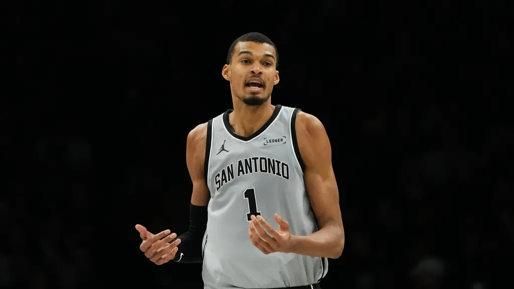 ▲NBA官網專家休曼（John Schuhmann）今（3）日公布了第20週的實力排行榜，聖安東尼奧馬刺隊憑藉優異戰績連續兩週蟬聯榜首。（圖／美聯社／達志影像）