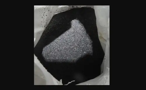 「佳佳甜品」中國進口黑芝麻違規！重金屬超標　食藥署邊境攔截