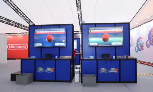 ▲除了燈區可以拍照打卡之外，還有規劃「Nintendo Switch 2」遊戲體驗區，由工作人員引導教學遊玩電動。（圖/Threads）