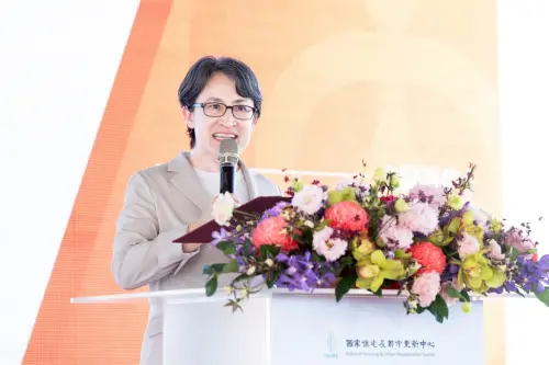▲蕭美琴表示，政府提供「百萬租屋計畫」，透過包租代管、社宅興建、租金補貼等方式，減輕小家庭負擔。（圖／國家住都中心提供hurc.org.tw）