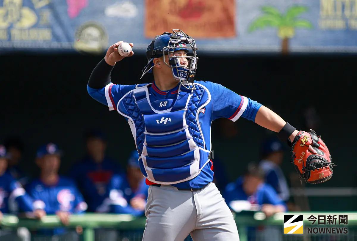 ▲2026世界棒球經典賽（WBC）中華隊今（5）日首戰澳洲，台灣球迷引頸期盼的「龍之子」徐若熙確定掛帥先發。最受關注的先發之一，莫過於本壘指揮官蔣少宏。（圖／記者葉政勳攝 ,2026.03.03）