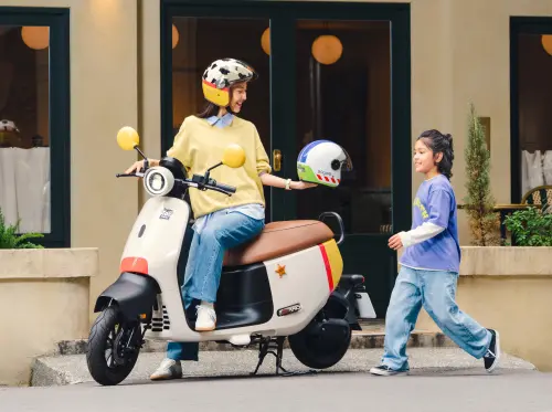 ▲Gogoro EZZY 500跟動畫《玩具總動員》聯名，配色超級可愛又好看，許多人都被燒到入手。（圖／Gogoro提供）