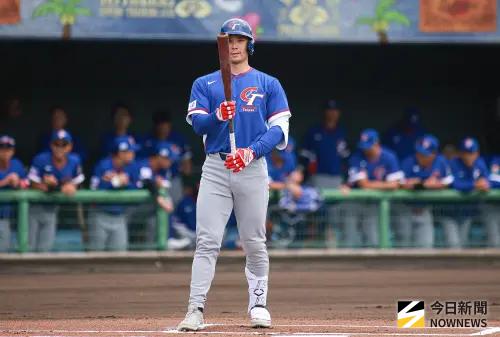 ▲WBC經典賽中華隊首場熱身賽，外野手費爾柴德（Stuart Alexander Fairchild）展現好狀況擊出兩隻安打。（圖／記者葉政勳攝 ,2026.03.03）