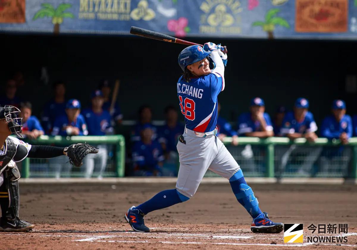 ▲2026世界棒球經典賽（WBC）於今（5）日登場，中華隊將於台灣時間上午11時對上澳洲隊，但正逢上班上課期間，就有內行提供安靜偷看直播5招數。（圖／記者葉政勳攝 ,2026.03.03）