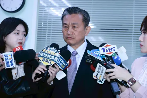 又陷桃色風波！王定宇喊去年離婚　前妻「悄做1動作」心情曝光