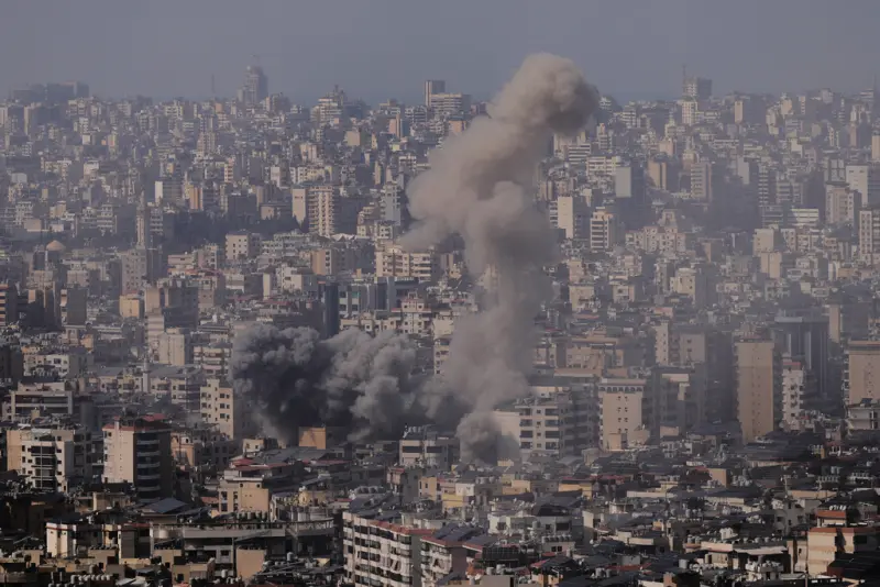 ▲以色列在與美國聯手襲擊伊朗後，與黎巴嫩真主黨（Hezbollah）再次爆發衝突，以色列已派遣地面部隊進入黎巴嫩南部，並要求黎巴嫩南部民眾撤離。（圖／美聯社／達至影像）