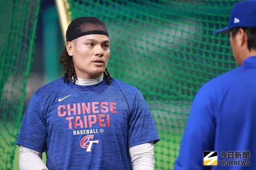 分析／張育成曝東京巨蛋草皮驚人差異　藏1大陷阱：必須主動迎擊