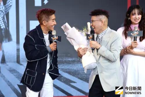 ▲沈玉琳（右）抗癌成功，潘若迪哭泣送上擁抱，真摯友誼令人動容。（圖／記者朱永強攝影）