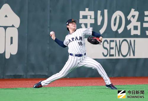 ▲WBC經典賽東京巨蛋練習日，日本隊投手山本由伸進行投球練習。（圖／記者葉政勳攝 ,2026.03.04）