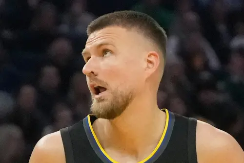 ▲波爾辛吉斯加盟勇士後的開局並不順遂，一度因病長期高掛免戰牌，至今僅為勇士出賽5場。（圖／美聯社／達志影像）