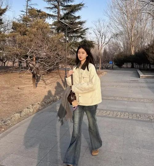 ▲紀姿含現在已經長成18歲、身高170公分的美女了。（圖／紀姿含小紅書）