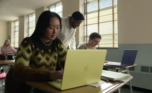 ▲MacBook Neo主攻學生族群，準備用親民價格來搶進年輕市場。（圖／官方提供）