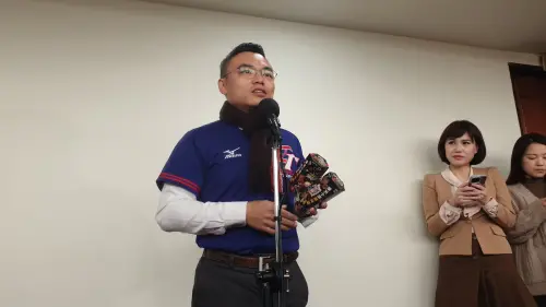 經典賽開打！中華隊首戰澳洲　洪孟楷準備無尾熊餅乾應援