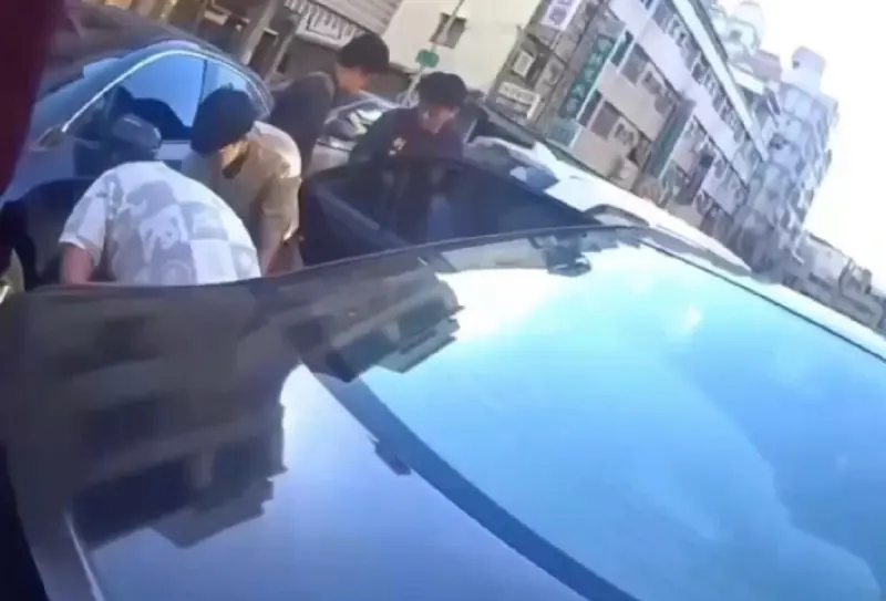 24小時小蜜蜂到府送毒　雄警破獲歷年最大組織化販毒集團