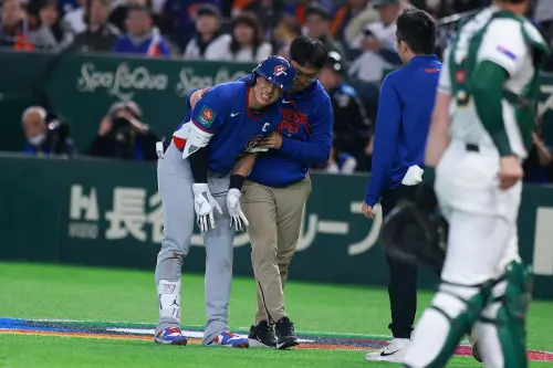 東京直擊／陳傑憲被砸退場！全場噓爆澳洲投手　球迷飆國罵比倒讚