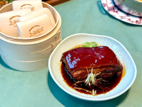 ▲「經典烤方」598元。（圖／記者蕭涵云攝）