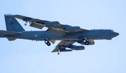 影／B-52也進場！持續狂轟伊朗　美軍調集戰略轟炸機、爭奪制空權