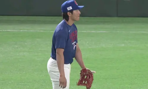 誰能攔住陳傑憲？手指骨裂還戴手套陪練　網苦笑封「國家級邊牧」