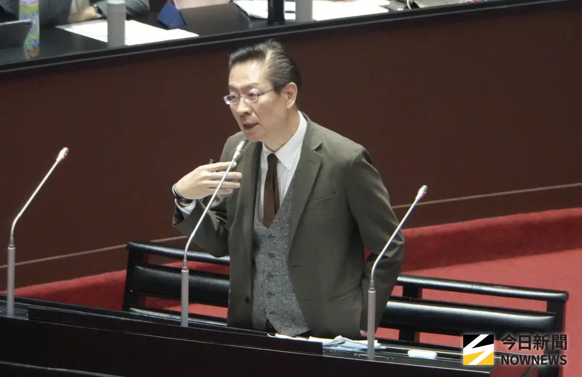 ▲民眾黨團副總召、外交國防委員會立委王安祥稍早表示，會出席下午黨團協商軍購條例。（圖／記者呂炯昌攝）