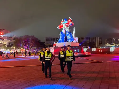 ▲ 警方已成立專案小組追查帳號與IP來源，並提升花博展區維安警力，加強巡邏與盤查，全力確保活動安全。（圖／翻攝畫面）