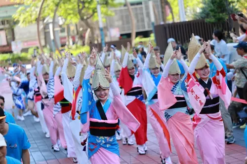 ▲2026台灣燈會在嘉義今晚將有「Team Taiwan大遊行」，將可見到難得的阿波舞。（圖／取自台灣燈會在嘉義官網2026taiwanlanternfestival.org/）