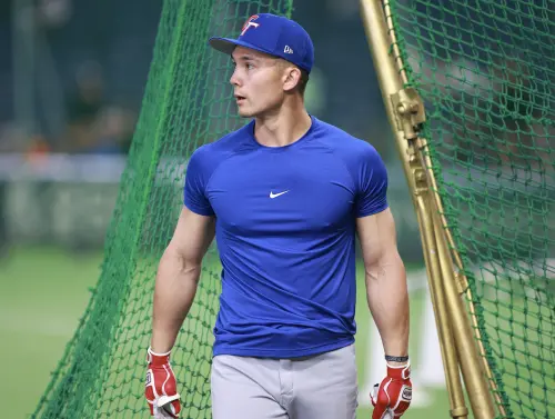 費仔外婆是阿美族人！他承諾安排帶妻子返台尋根　願再披台灣戰袍