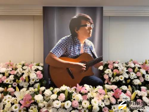 ▲袁惟仁2月2日病逝，今天家屬在台北市立第二殯儀館博愛館舉辦告別式。（圖／邱曾其攝影）