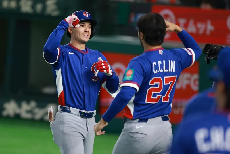 「台灣人都會記住他名字！」陳傑憲預言成真　費仔滿貫砲一棒封神