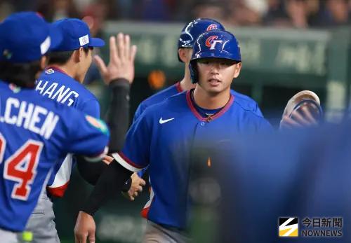 中華隊首勝！張育成、費仔、陳晨威包辦7安11打點　他是影子功臣