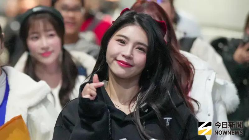 中華隊14:0擊敗捷克奪首勝！啦啦隊女神超興奮　陸筱晴氣喘送急診