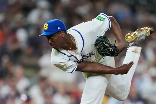 影／巴西17歲火球少年參加ＷBC！能丟161公里火球　震碎賈吉球棒