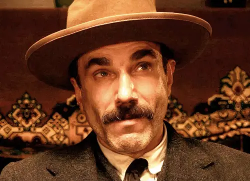 ▲丹尼爾戴路易斯演活了《黑金企業》的心機反派，拿下第2座奧斯卡影帝獎。（圖／摘自IMDb）