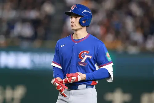 ▲WBC經典賽3月8日中華隊對韓國隊，8局上費仔打出關鍵逆轉2分砲。（圖／記者葉政勳攝）