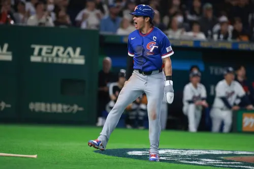 ▲中華隊隊長陳傑憲帶傷上場代跑，替中華隊攻下超前分。（圖／記者葉政勳攝,2026.3.8）