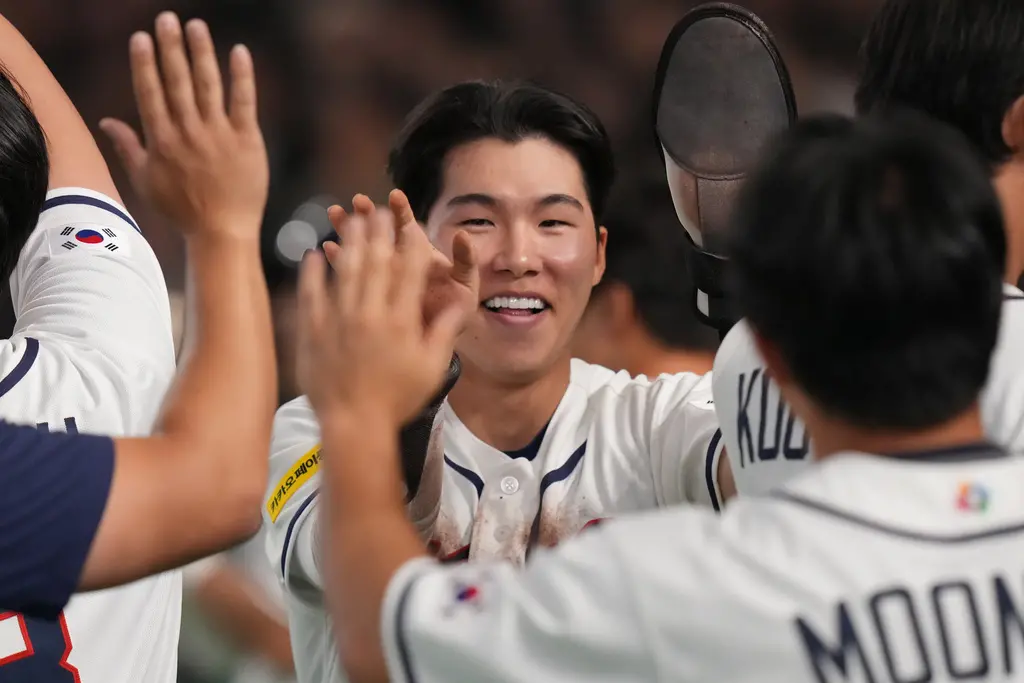 ▲中華隊目前4場打完2勝2敗，能否晉級八強，將等待台灣時間3月9日晚上18：00在東京巨蛋開打的韓國交手澳洲比賽的結果出爐，才能確定。（圖／美聯社／達志影像）