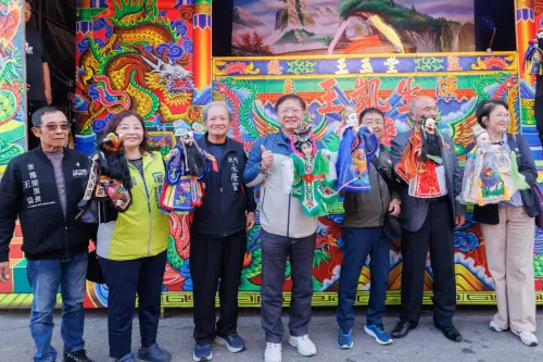 ▲雲嘉南管理處徐振能處長與出水市交流團一行，在北門『掌中傳藝 戲偶傳情』活動合照。(圖/雲嘉南管理處提供)