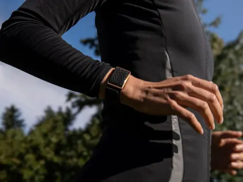 ▲Polar Flow App支援自動偵測、路線記錄、語音指導與訓練目標設定等功能，一次購買零月費。（圖／業者提供）