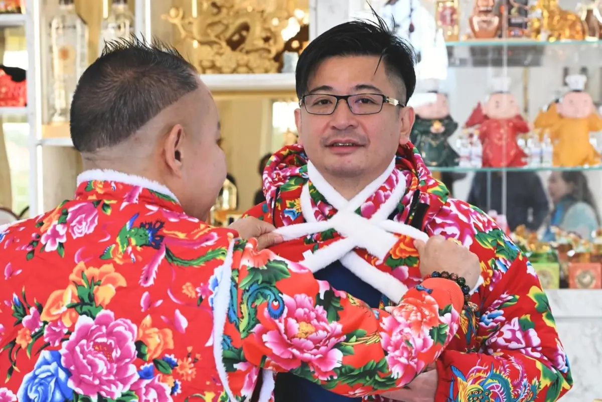 ▲謝典霖曾因桃花太旺，名字被父親去掉水、改名「謝典林」。（圖／翻攝謝典林臉書，2026.03.09）