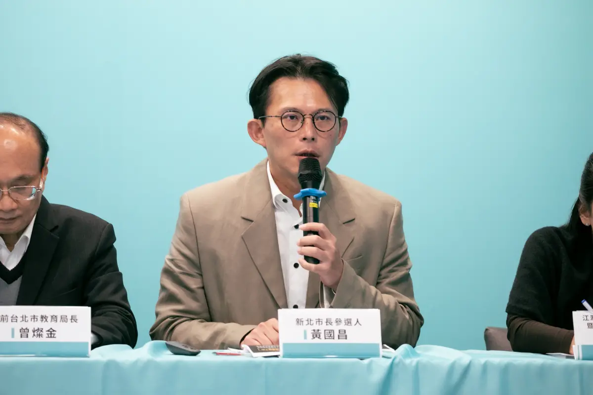 ▲黃國昌說，許多在台生活的中配已在這片土地落地生根、養育下一代，對台灣社會有所貢獻。（圖／民眾黨提供）