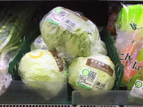 ▲結球萵苣單粒原價28元、特價15元。（圖／全聯提供）