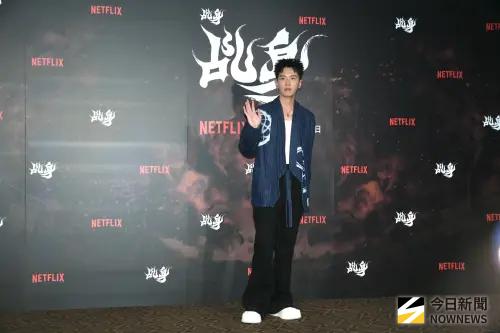 ▲柯震東拍《乩身》時破相，好在現在醫學發達，希望將來能撫平疤痕。（圖／記者邱曾其攝）