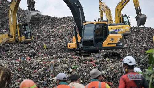 至少4死5失蹤！印尼雅加達大型垃圾場坍塌釀悲劇